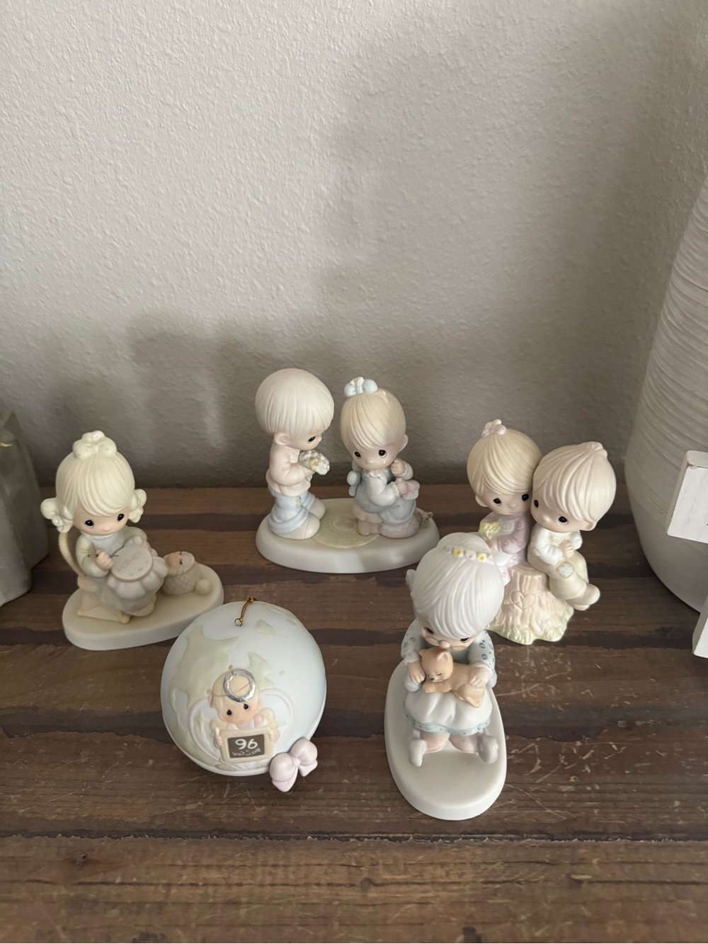 Precious Moments Pastel Porcelain Figurine Set - Cream, Pale Blue, Soft Pink